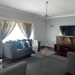 Lovely 3 bed in Mount Pleasant - 2153