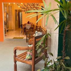 Casa Laranja Hostel