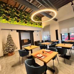 Le Quattro Stagioni - Rooms & Suites