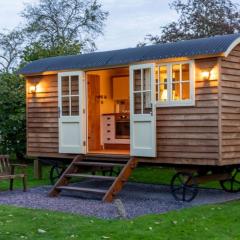Shepherds Hut at Snowdon Farm