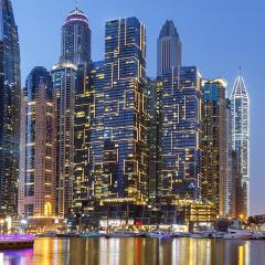 Luxury High-Floor 2BR with Stunning Sea View, Pool & Gym Access - Dubai Marina