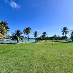 Appartement paradisiaque les pieds dans l'eau