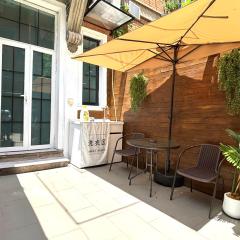 Private Garden Courtyard in Shanghai Old Villa Near City Center Nanjing West Road Metro Station