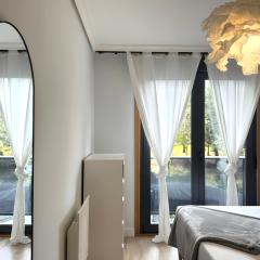 Holibai Cousiña, Tranquilo y cómodo Apto con parking, Baiona, Galicia