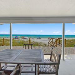 On the Beach l Beach Front l Steps to the Beach l 2 Bikes Included