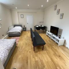 Whole Flat Close To Wembley