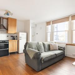 New! Lovely 1BR, 2 mins to St James Street Station