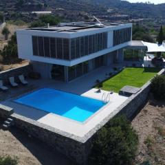 Luxury Villa Pluto Stunning Mountain Views