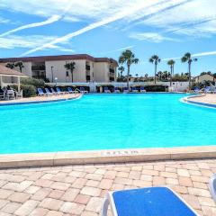 "Glowing Sands" Top Floor Oceanview, Oceanfront! On the Beach Resort 2 Pools 5 Hot Tubs! Trolley!