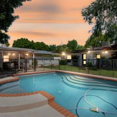 Retreat with Pool - Prime Phoenix Location