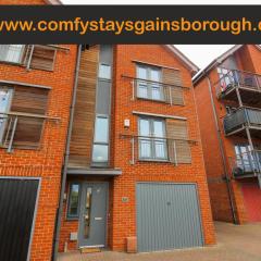 Luxury Riverside Living