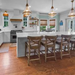 Sand Seair l Private Heated Pool l Bikes and Golf Cart included