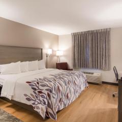 Red Roof Inn & Suites Middleborough