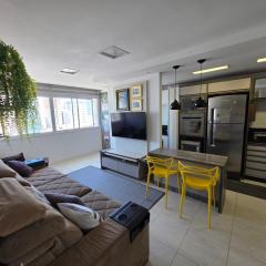 Apto completo no coração de Torres 2Q, AC, Churrasqueira, Telas proteção