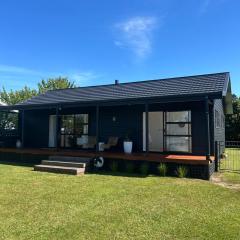 Coastal Escape - Cooks Beach