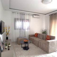 Modern Cosy 2BR apartment Riviera MBadon