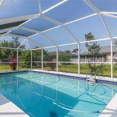 Relaxing Cape Coral Retreat