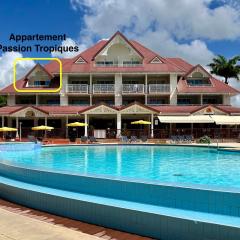 T3 Passion Tropiques Sainte-Luce vue mer et piscine