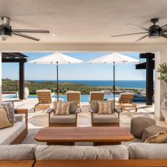 Luxury Villa with Infinity Pool and Ocean View