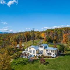 River House by AvantStay Historic Secluded Estate on the Hudson River w Pool Sleeps 24
