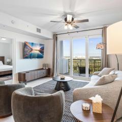 Luxury Condo Retreat in Merritt Island RFI-1004