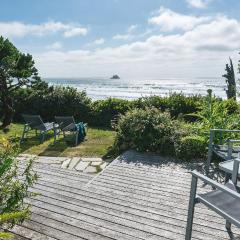 Arch Cape Escape by AvantStay Sensational Clift Top Home w Pacific Ocean Views