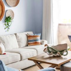 RIVER FLY IN Sunshine Suite Waterfront 2BR RFI-505