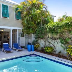 Tropical Dreaming by AvantStay 4 BLKS to Beach Private Pool