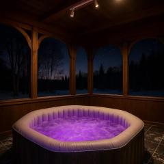 6 Bedroom Lakefront Main House #14 in Sand Bay