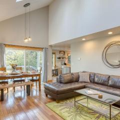 Royal Canoe by AvantStay Walk to the Shore Private Yard