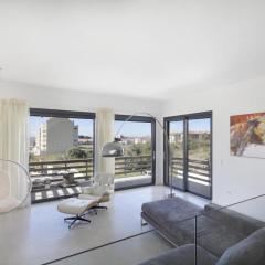 Jardins da Parede Villa