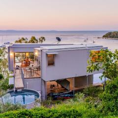 Cantilever Seaview Pavilion