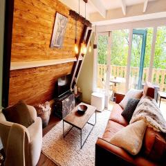 Cozy Woodland Chalet near Durbuy