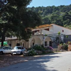 Apartment Saplunara 4923a