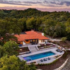 Rancho Robles by AvantStay Vineyard Villa w Views Pool Privacy