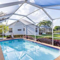 Private Pool Pond Views Bonus Lounge in Gated Naples Community Drive to Dining Sand