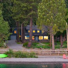 West Shore Lake House by AvantStay Ski Cabin w Backyard Sledding Hill