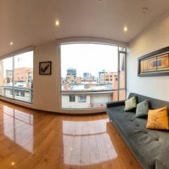 Bright, Warm, Comfy and Prime Location