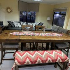 Casa Mundet Toda la casa