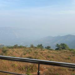 Villa Infinity by the View , Mahabaleshwar