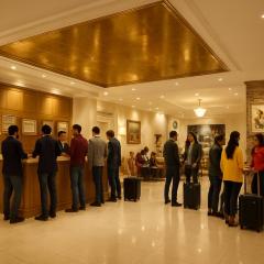 Hotel Grand Suites - Delhi Airport By D'Capitol