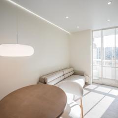 Petrovdom Apartments 4-47 Building 9, in RC Fayna Town, 2 Salyutna Street