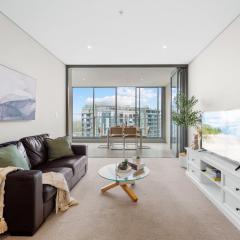 High-Rise Haven with Spectacular Skyline Views