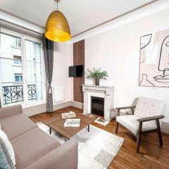Eiffel Tower - Premium family flat with lift