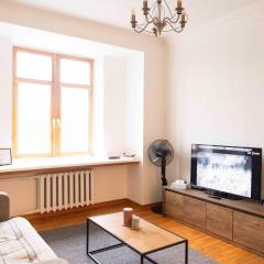 Vilnius Old Town Riverside Apartment