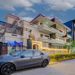 The Grand Rustam Villa