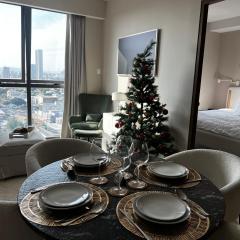 Floor 17 City views Americana & Chapultepec