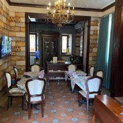 Historical Old City Hotel