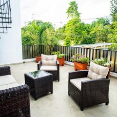 Casa moderna cerca de Casa de Campo con Wi-Fi profesional y espacio para 8 personas