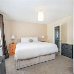 3 Cosy Bedrooms in a House 6 people